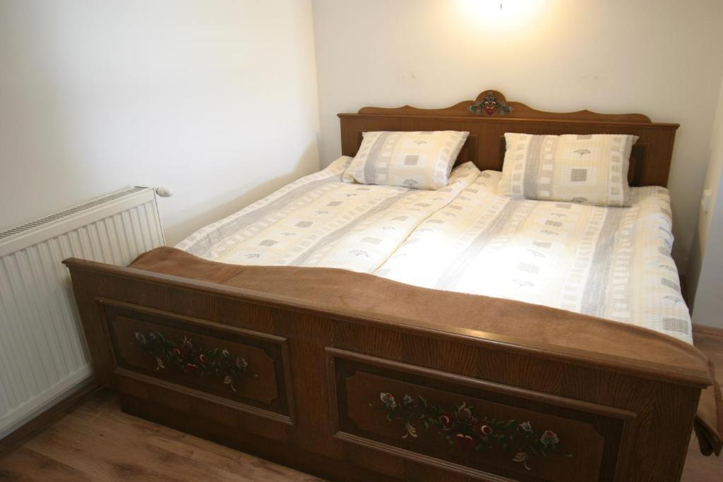 Villa Teleki Zimmer foto